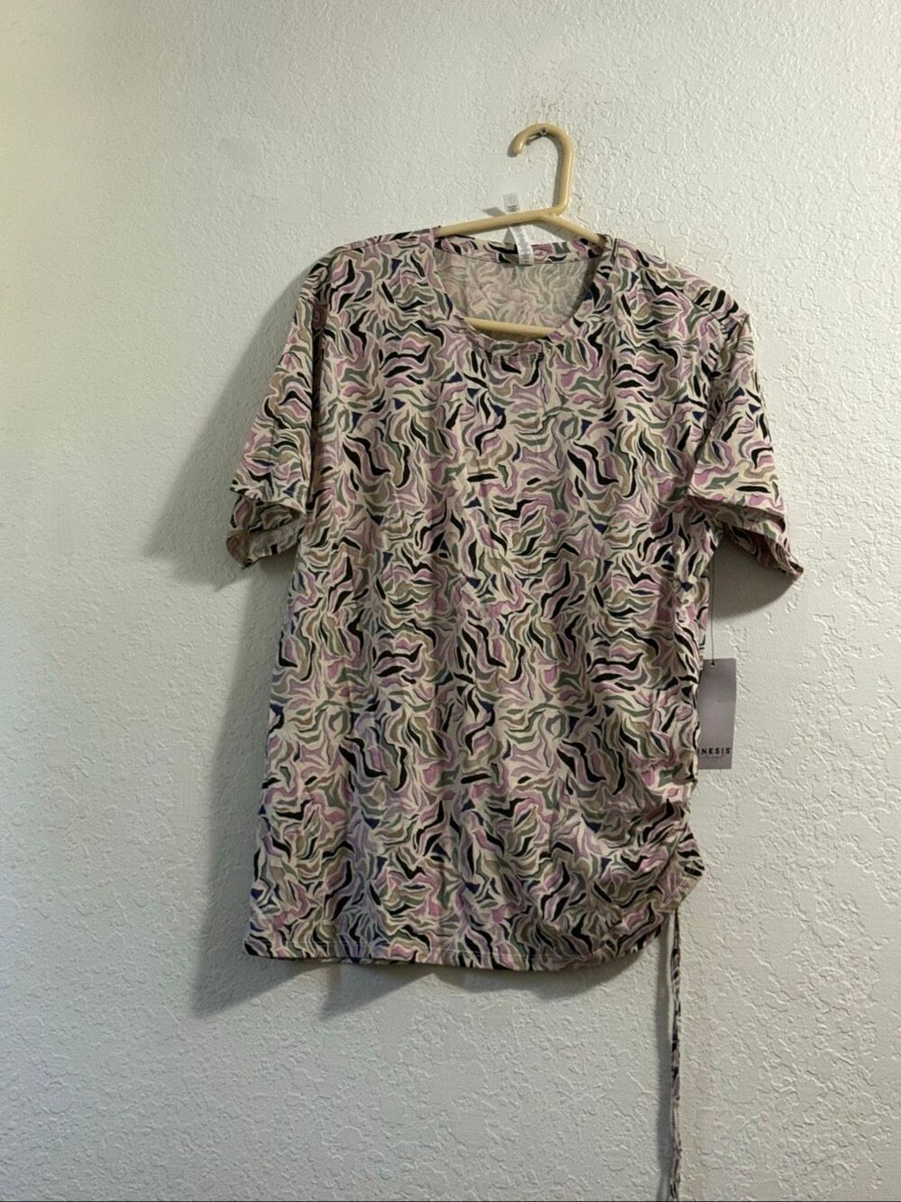Kinesis Printed Short Sleeve Ruched Side Tee, L - Multi Omega New